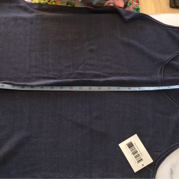 Neiman Marcus sleeves linen top in denim blue color L - Picture 4 of 6